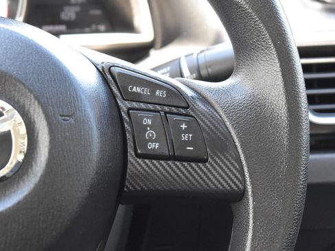 Used 2015 MAZDA MAZDA3 i Sport FWD image 22