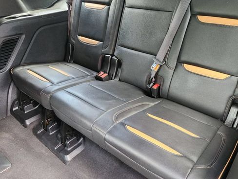 Used 2022 GMC Yukon AT4 AWD/4WD image 30