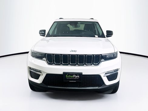Used 2023 Jeep Grand Cherokee 4WD 4xe image 2