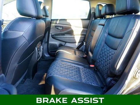 Used 2020 Nissan Murano Platinum image 9