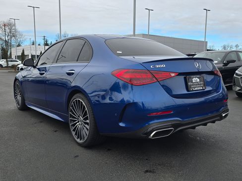 Used 2024 Mercedes-Benz C 300 4MATIC Sedan w/ AMG Line w/ Night Package image 4