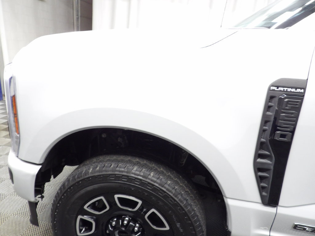 Used 2026 Ford F250 Platinum AWD/4WD image 44