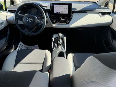 Used 2024 Toyota Corolla LE w/ LE Convenience Package FWD image 13