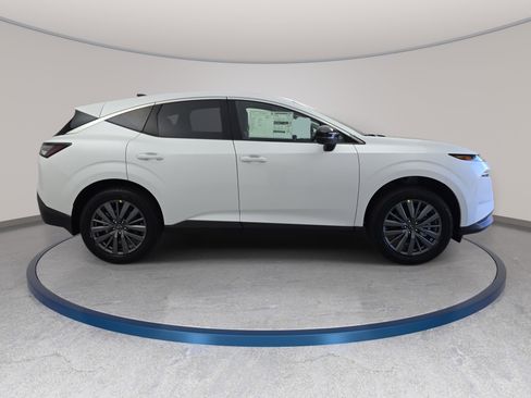 New 2026 Nissan Murano SL image 4