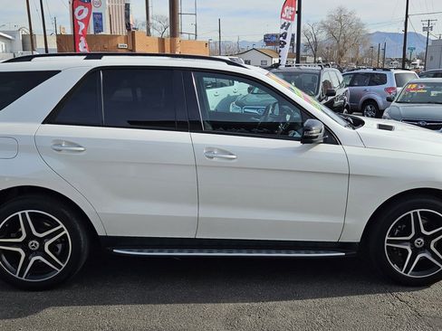 Used 2017 Mercedes-Benz GLE 350 4MATIC image 3