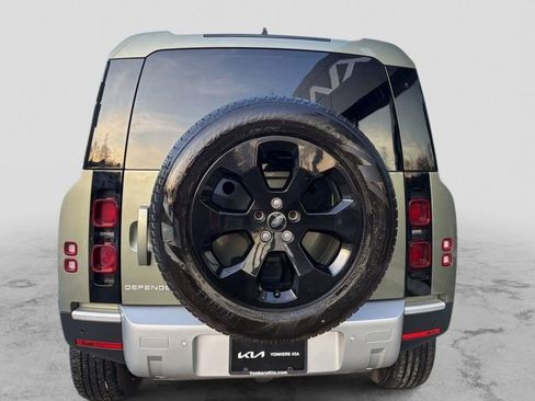 Used 2024 Land Rover Defender 110 S AWD/4WD image 4
