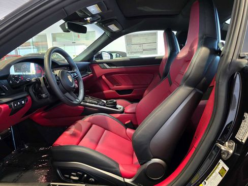 New 2025 Porsche 911 Carrera S image 18