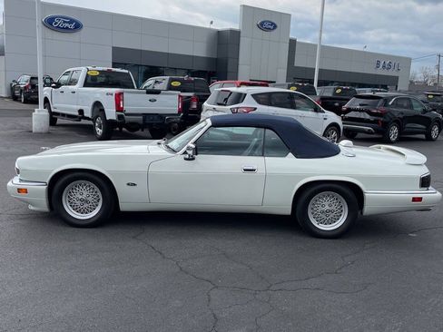 Used 1994 Jaguar XJS 4.0 Convertible RWD image 3