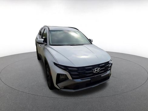 Used 2025 Hyundai Tucson SEL image 3