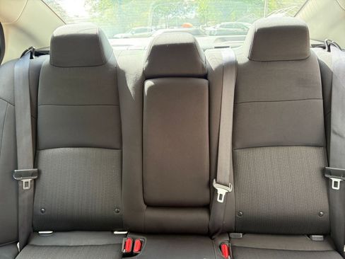 Used 2025 Nissan Altima 2.5 SV image 34