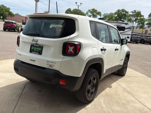 Used 2018 Jeep Renegade Sport w/ Power & Air Group AWD/4WD image 5