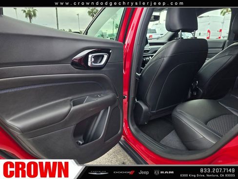 New 2026 Jeep Compass Latitude image 13