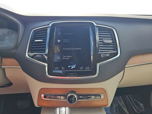 Used 2022 Volvo XC90 T6 Momentum w/ Advanced Package AWD/4WD image 20