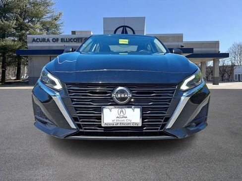 Used 2024 Nissan Altima 2.5 S FWD image 2
