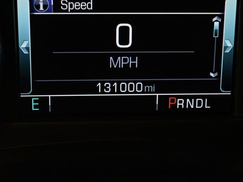 Used 2019 Chevrolet Suburban Premier image 24