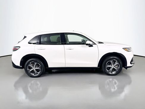 Certified 2024 Honda HR-V EX-L image 8