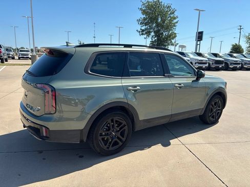 Used 2024 Kia Telluride SX X-Line AWD/4WD image 3