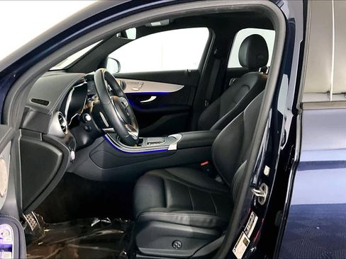 Used 2023 Mercedes-Benz GLC 300 4MATIC Coupe image 9