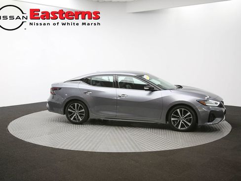 Used 2023 Nissan Maxima SV w/ Floor Mat Group image 72