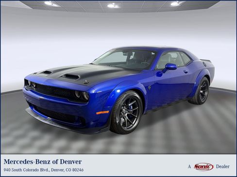Used 2022 Dodge Challenger SRT Hellcat RWD image 1