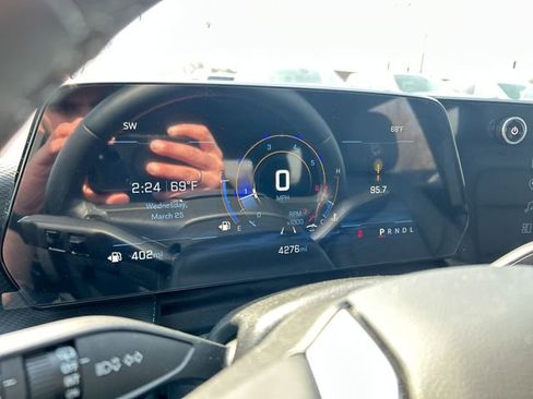 New 2026 Chevrolet Equinox LT w/ Convenience Package II image 29