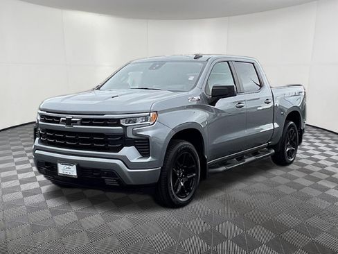 Used 2023 Chevrolet Silverado 1500 RST w/ Z71 Off-Road Package AWD/4WD image 3