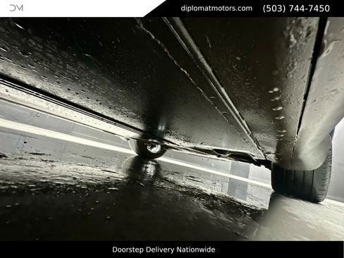 Used 2023 Tesla Model Y Long Range image 42