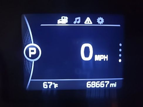 Used 2018 Kia Optima LX w/ 17" Alloy Wheels Package FWD image 22