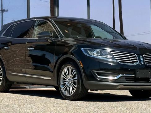 Used 2016 Lincoln MKX Reserve w/ Technology Package image 17