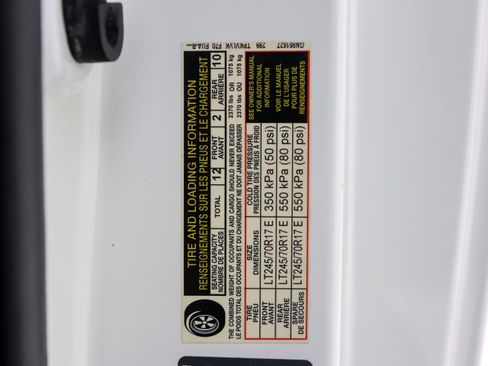 Used 2016 Nissan NV 3500 SL image 32