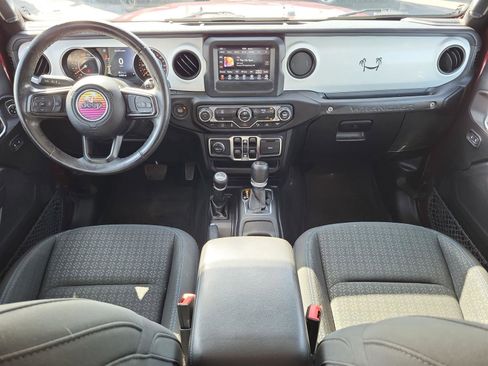 Used 2021 Jeep Wrangler Unlimited Sport image 19