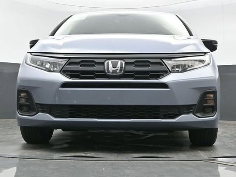 Certified 2025 Honda Odyssey Sport-L image 17