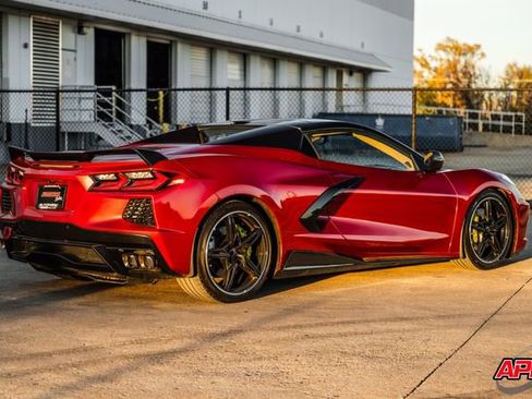 Used 2021 Chevrolet Corvette Stingray Premium Conv w/ 3LT image 40