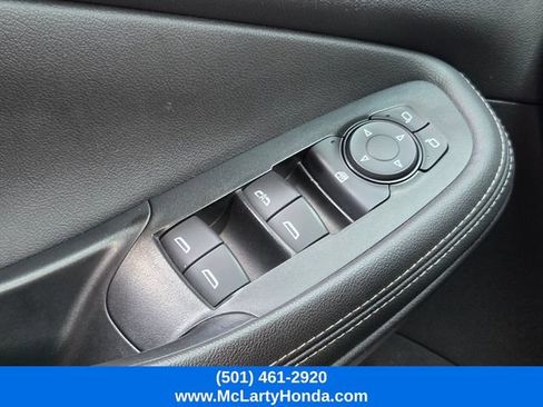 Used 2024 Buick Encore GX Sport Touring FWD image 29