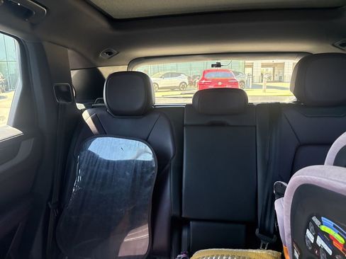 Used 2024 Porsche Cayenne image 6