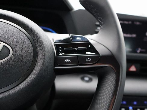 New 2025 Hyundai Elantra Sport image 28