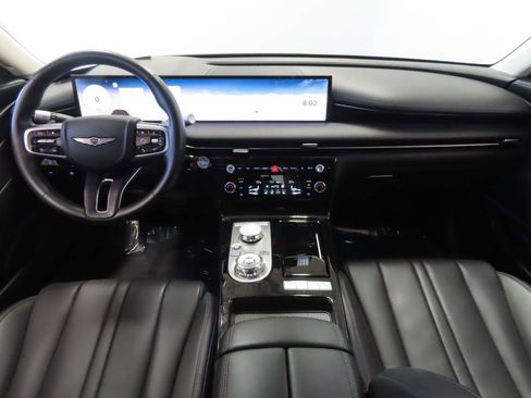 Used 2025 Genesis G80 2.5T image 14