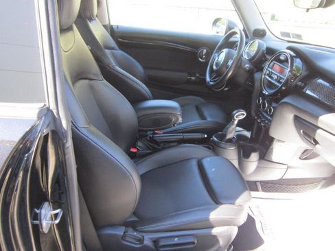 Used 2015 MINI Cooper S image 8