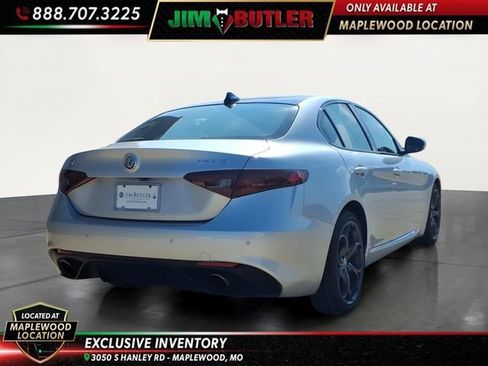 Used 2018 Alfa Romeo Giulia Ti Sport w/ Quick Order Package 22S Sport AWD/4WD image 4