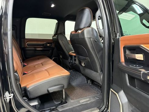 Used 2022 RAM 3500 Limited AWD/4WD image 45