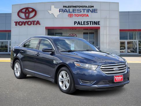 Used 2016 Ford Taurus SEL FWD image 1