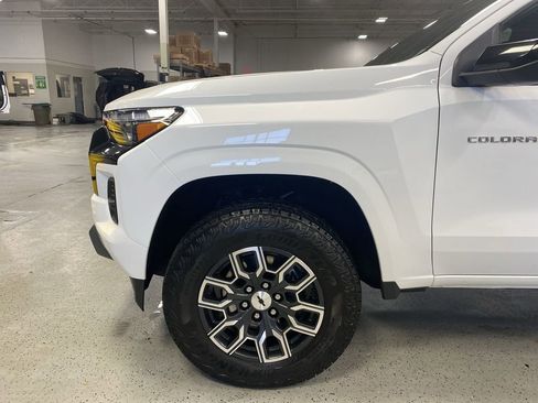 Certified 2023 Chevrolet Colorado Z71 w/ Z71 Convenience Package 2 image 41