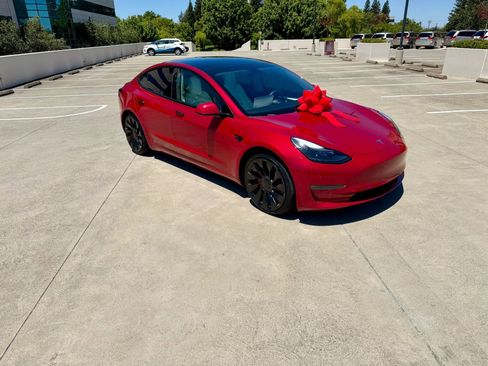 Used 2021 Tesla Model 3 Performance AWD/4WD image 3