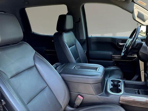 Used 2019 Chevrolet Silverado 1500 LT Trail Boss AWD/4WD image 27