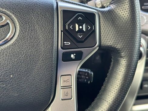 Used 2024 Toyota 4Runner Limited AWD/4WD image 17