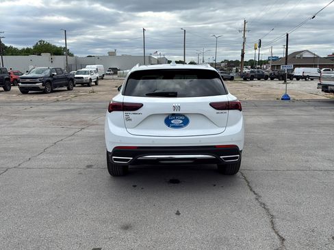 Used 2024 Buick Envision Preferred AWD/4WD image 7