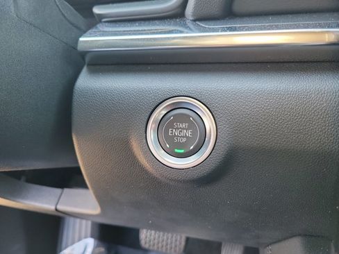 Used 2025 GMC Terrain Elevation w/ Elevation Premium Package AWD/4WD image 33