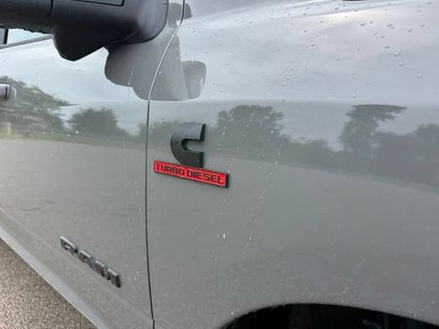 New 2026 RAM 3500 Laramie AWD/4WD image 6