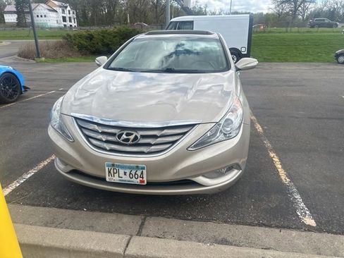 Used 2011 Hyundai Sonata Limited FWD image 5