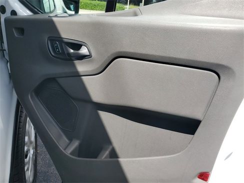 Used 2023 Ford Transit 350 XLT image 19